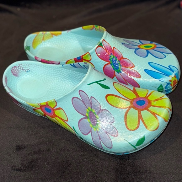 Birkenstock Yellow and Pink Artistic Slippers - Picture 16 of 16